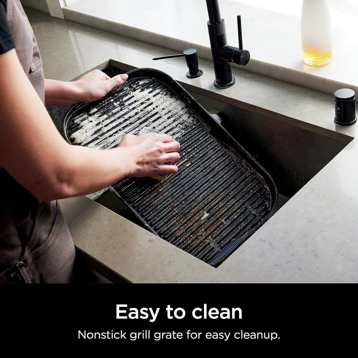 Ninja Woodfire Pro XL 4 w 1, grill i wędzarnia ogrodowa, termometr, główny grill 4 w 1, grill wędzarniczy, zewnętrzna frytkownica powietrzna, piekarnik, przenośny, grill elektryczny, ciemnoszary, model OG850