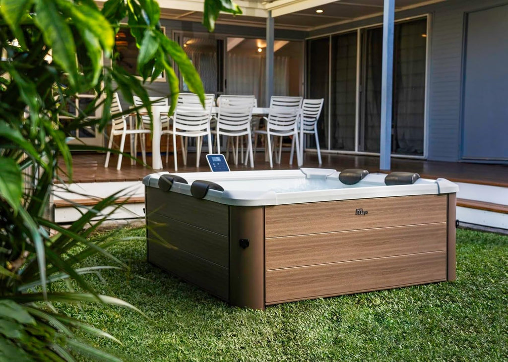MSPA Whirlpool Oslo Amber – 160 x 160 x 65 cm – Dmuchane jacuzzi dla 6 osób ze 120 dyszami do masażu, 8 dyszami do hydromasażu, ogrzewaniem PTC, oświetleniem LED, dezynfekcją ozonową i pokrywą